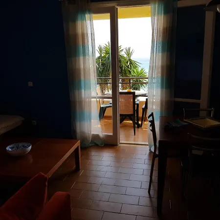 Corfu Beachfront 7 * غليفادا